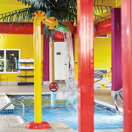 Comfort Suites Regina Esterno foto